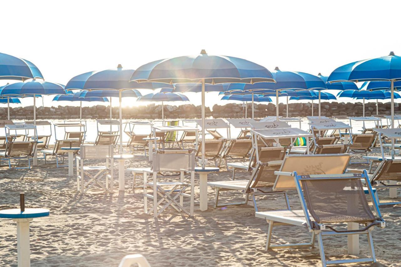 Evo Boutique Hotel & Spa Bellaria-Igea Marina Exterior foto