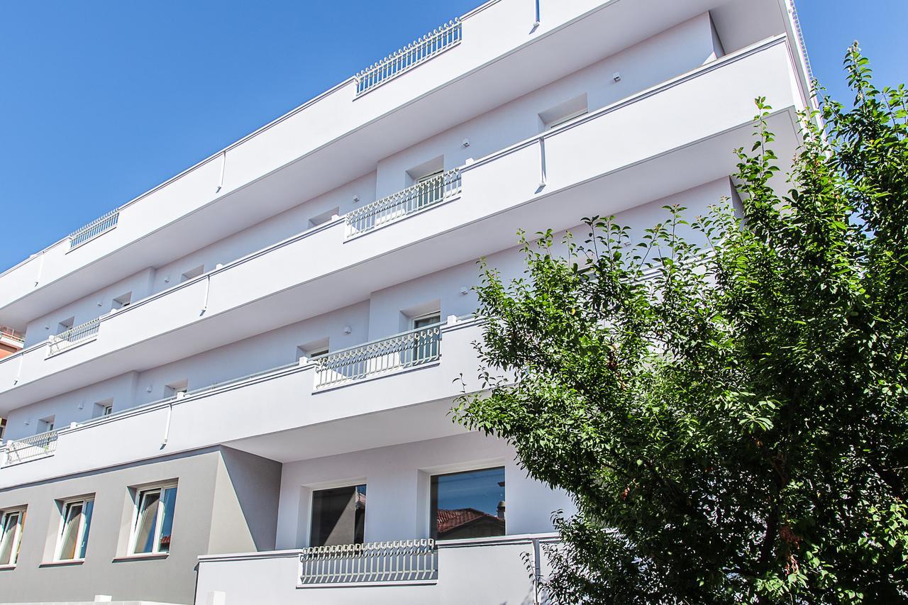 Evo Boutique Hotel & Spa Bellaria-Igea Marina Exterior foto